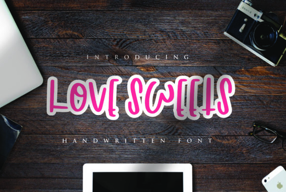 Love Sweets: A Handwritten Font for Creative Web Design